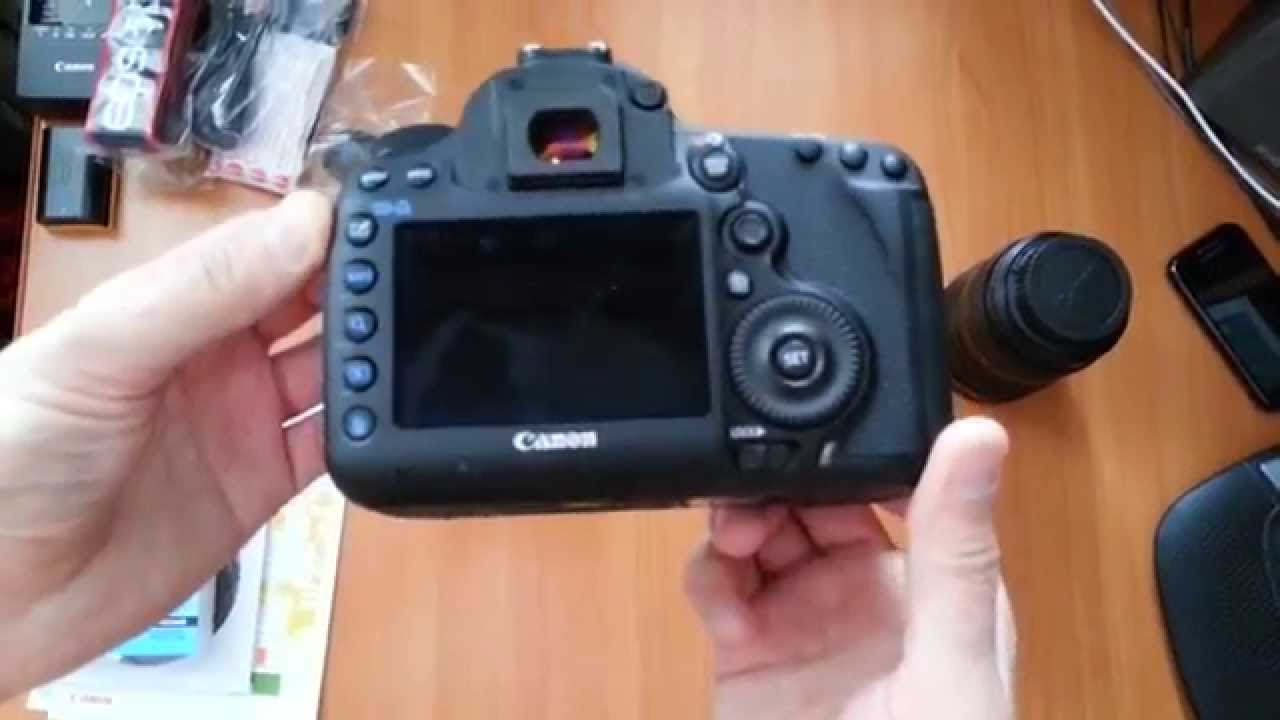  Canon EOS 5D Mark...