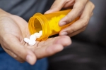Daily Painkillers problems, Daily Painkillers liver problems, daily painkillers putting your liver at risk, La la land