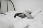 oversleeping causes, oversleeping causes, 6 dangerous side effects of oversleeping, Migraine