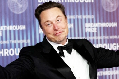 Elon Musk to emerge as World's First Trillionaire Elon Musk to emerge as World's First Trillionaire