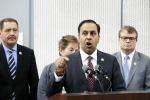 begin impeachment proceedings, raja krishnamoorthi net worth, raja krishnamoorthi backs impeachment process against trump, Pramila jayapal