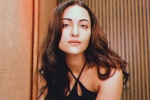 Sonakshi Sinha upcoming projects, Chiranjeevi news, sonakshi sinha in chiranjeevi s next, Sonakshi sinha