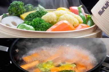 Steaming Vs Boiling Vegetables: Which is Healthier?