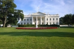 masks, Trump administration, how the white house ignored the basic coronavirus rules, Gayatri