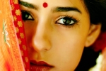 how to put bindi on forehead, health benefits of bindi, reasons why wearing a bindi is good for health, Bhindi