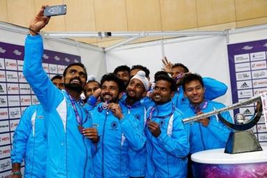 PM Modi leads praise of Indian hockey team!