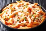 Pink Sauce Pasta preparation, Pink Sauce Pasta videos, pink sauce pasta recipe and preparation, Pink sauce pasta