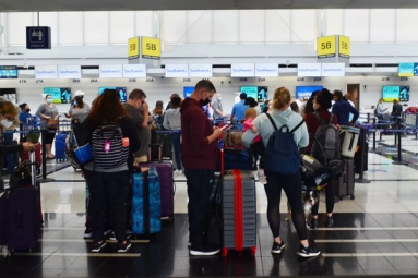 USA Lifts Curbs for Fully Vaccinated Travelers