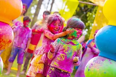 Lovely festival of colours indicate colourful life!